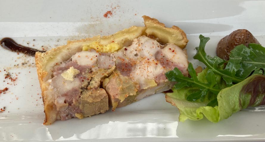 Paté en croute - Hostellerie du Château des Fines Roches