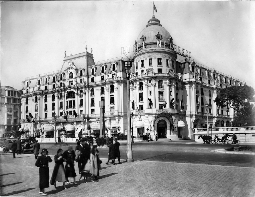 LE NEGRESCO À NICE. Gardien d’un héritage intemporel, il continue sa métamorphose